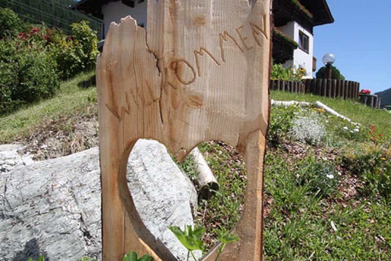 House Elfriede Zillertal welcome sign